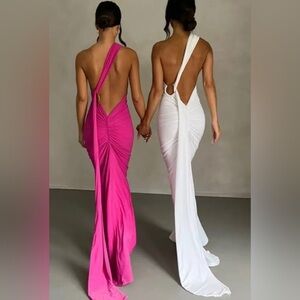 The Unforgettable Pink Elegant Plunging Backline Backless Evening Cocktail Gown